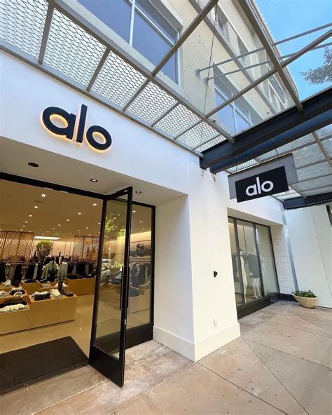 alo yoga las vegas